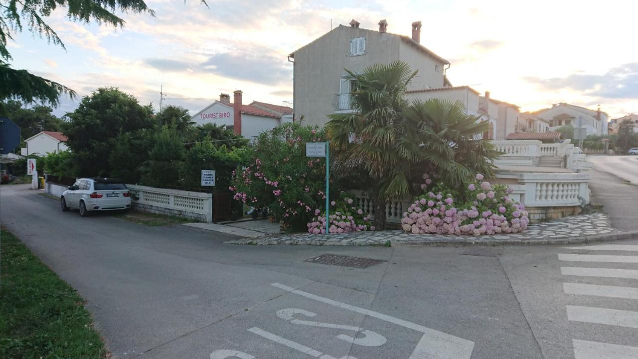 Near - Marica * Rovigno